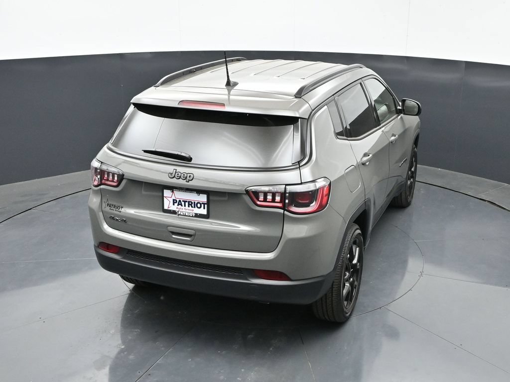 New 2026 Jeep Compass Latitude AWD/4WD image 35