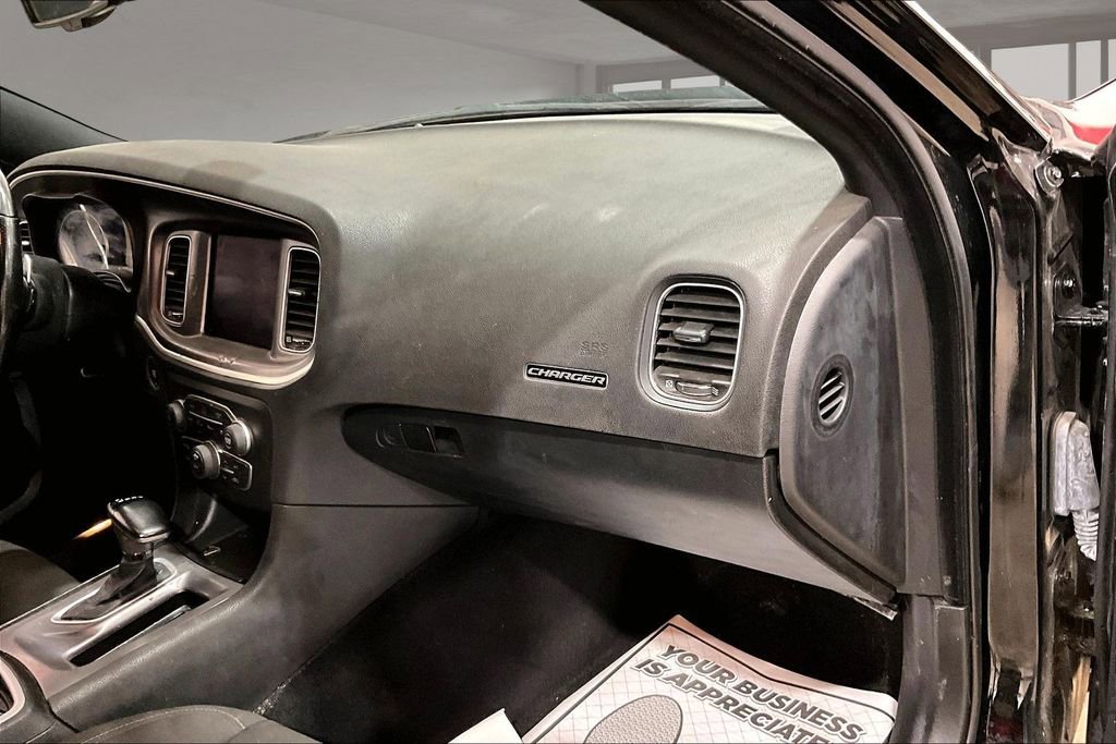 Used 2022 Dodge Charger GT RWD image 12