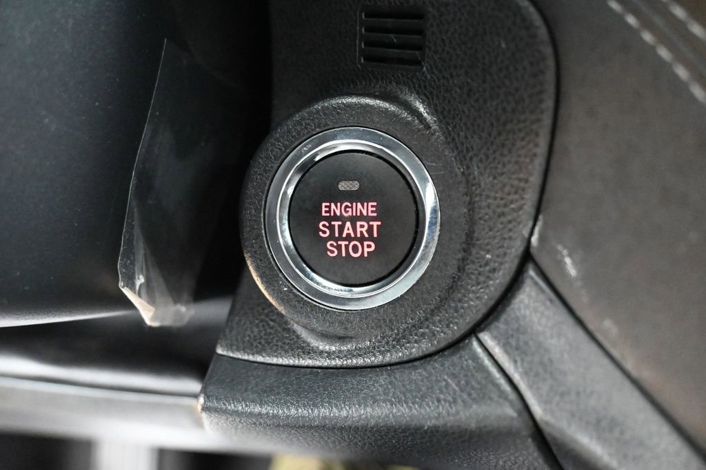 Used 2023 Subaru Outback Premium AWD/4WD image 22