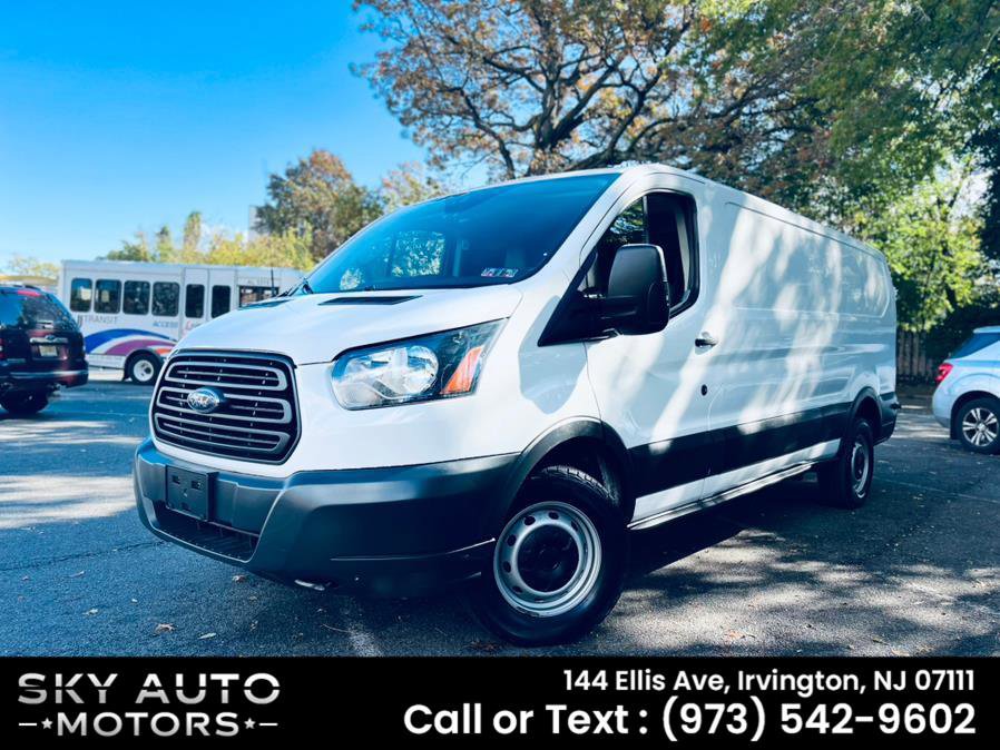 Used 2018 Ford Transit 150 148 Low Roof RWD image 1