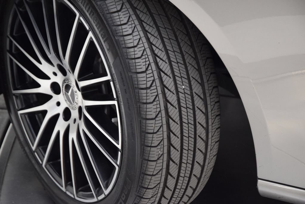 Used 2022 Mercedes-Benz C 300 Sedan image 28