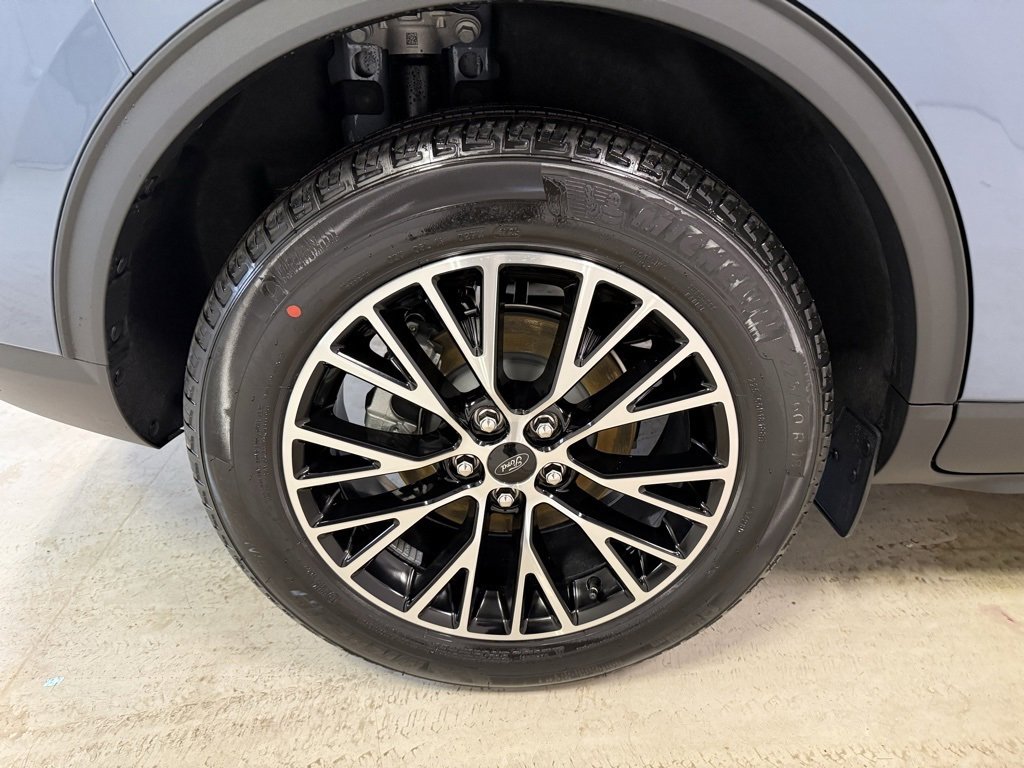 New 2026 Ford Escape SE w/ PHEV Premium Package image 11