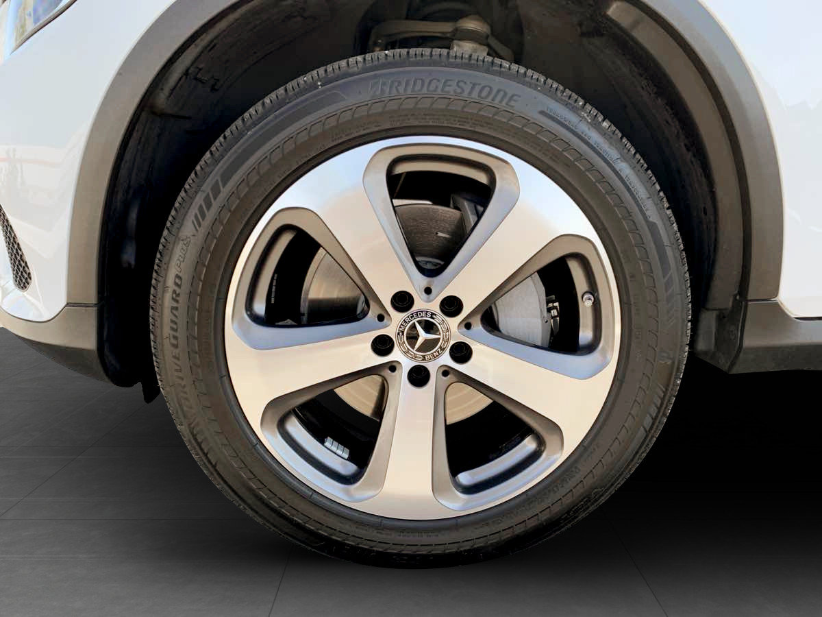 Used 2019 Mercedes-Benz GLC 300 image 10