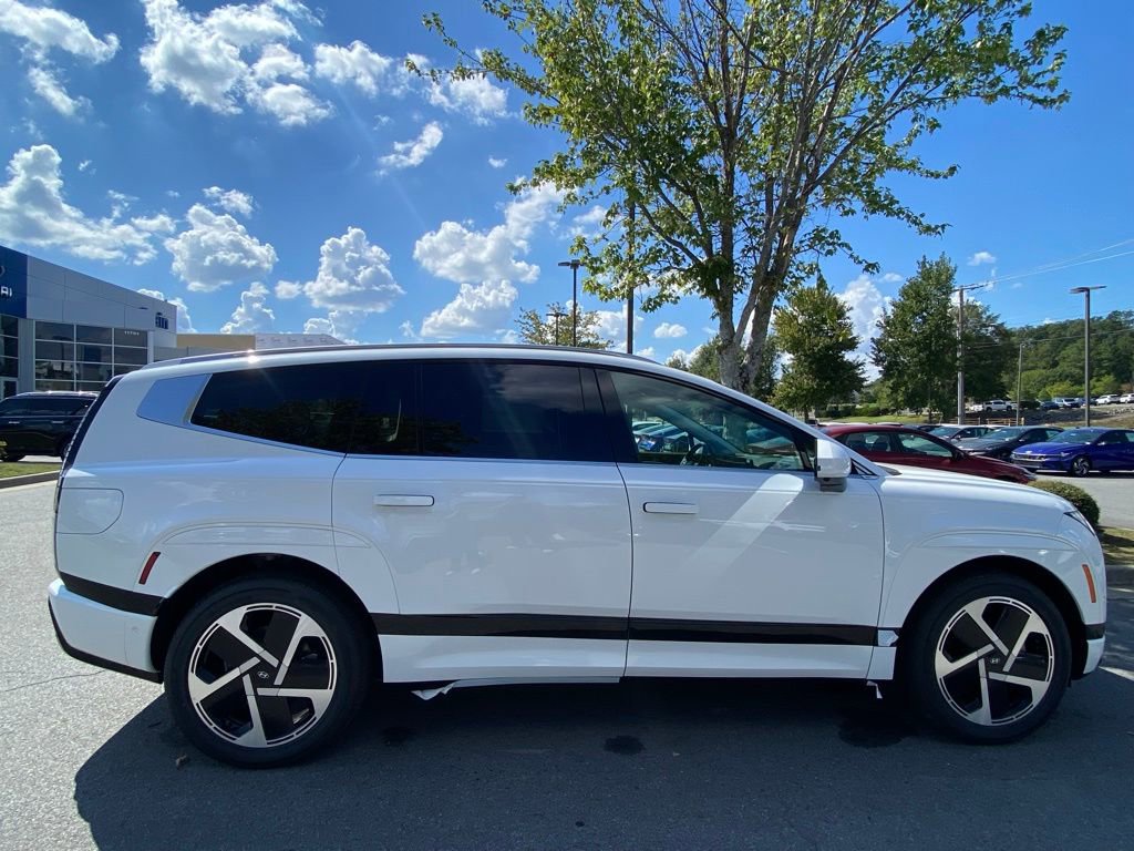 New 2026 Hyundai Ioniq 9 Limited image 9