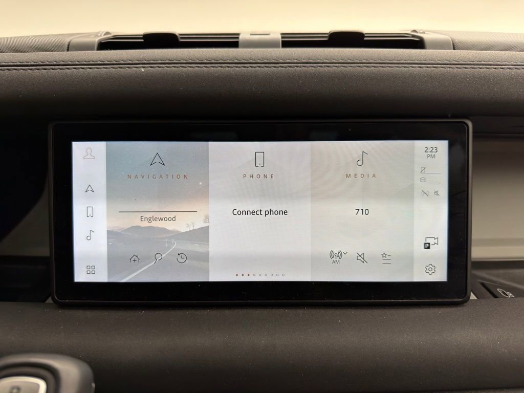 Used 2022 Land Rover Defender 110 X-Dynamic SE image 9