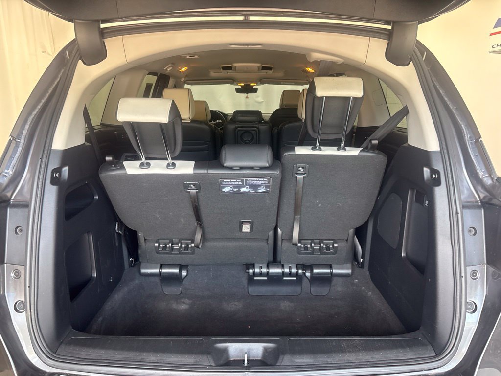 Used 2025 Honda Odyssey Elite image 8