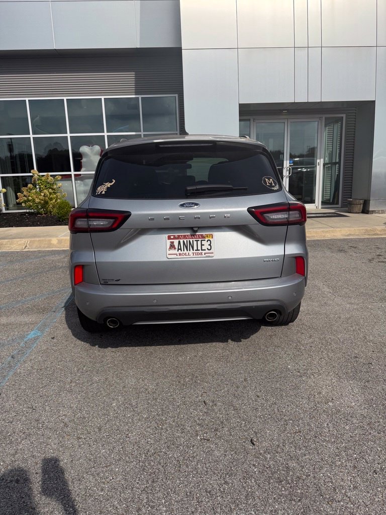 Used 2024 Ford Escape ST-Line Elite AWD/4WD image 8