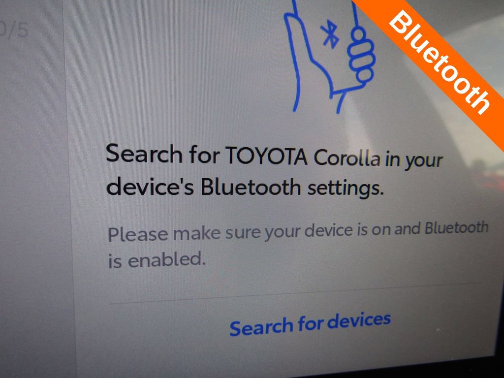 Used 2025 Toyota Corolla LE FWD image 7