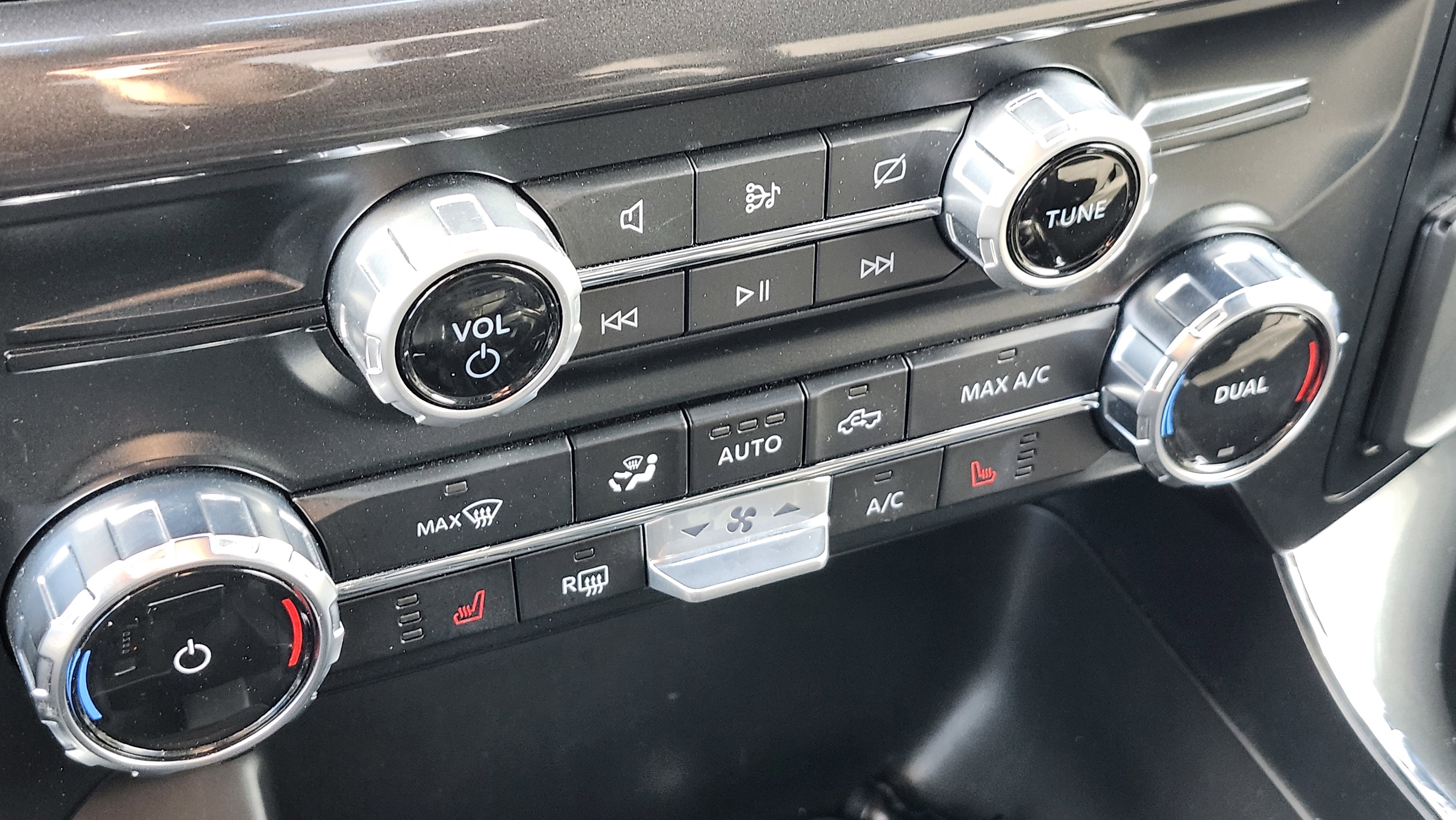 Used 2023 Ford F150 XLT w/ Equipment Group 302A High image 30