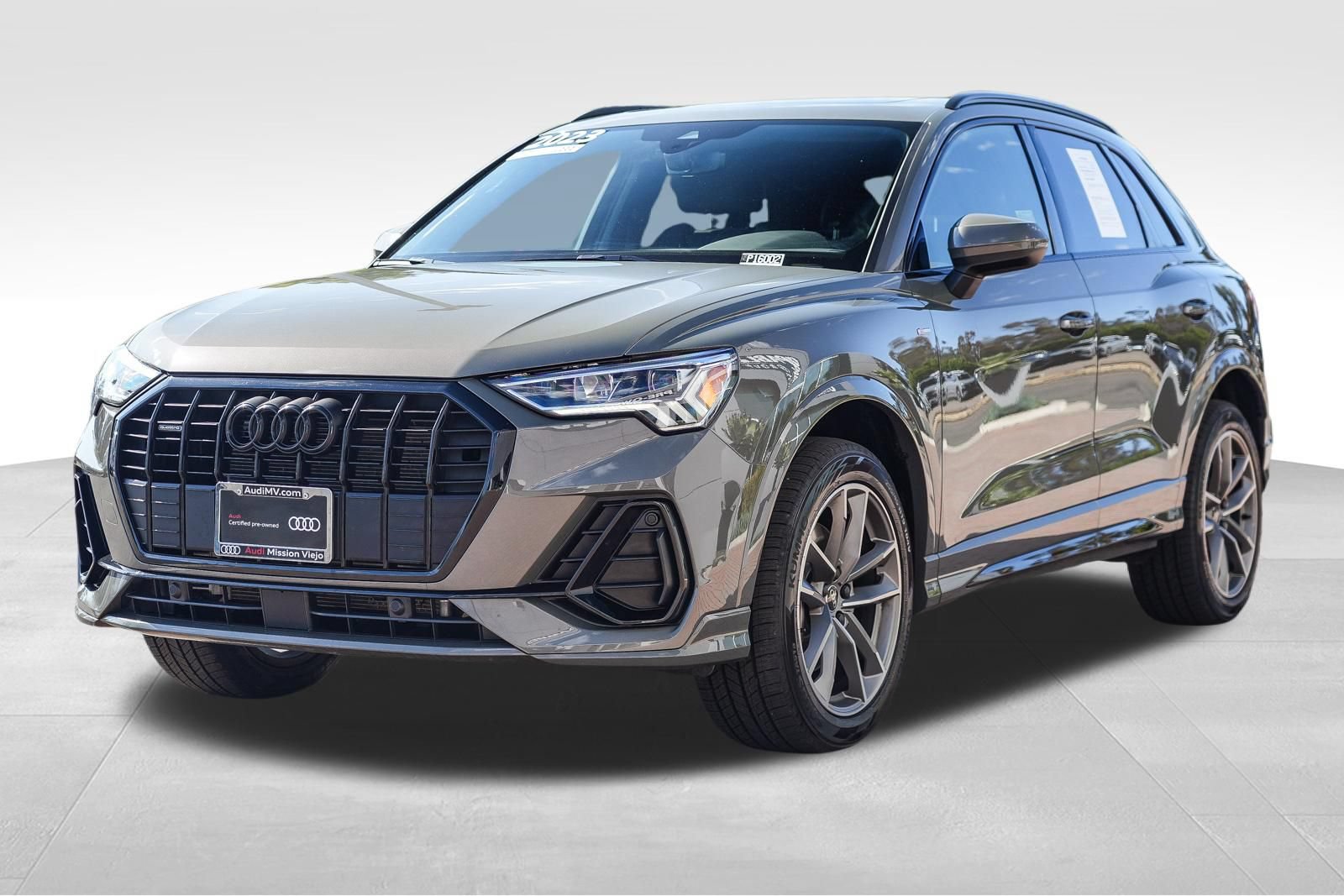 Certified 2023 Audi Q3 2.0T Premium w/ Black Optic Sport Package AWD/4WD image 6