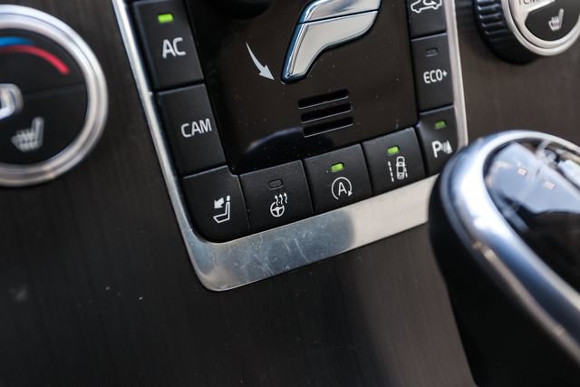 Used 2016 Volvo XC60 T5 Platinum FWD image 33