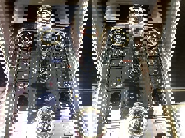 Used 2021 Bentley Flying Spur W12 image 12