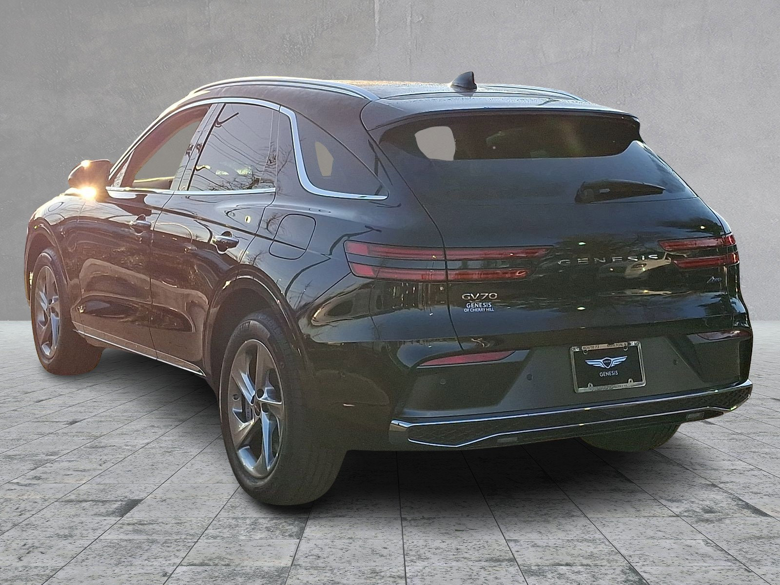 Certified 2026 Genesis GV70 2.5T Advanced AWD/4WD image 4