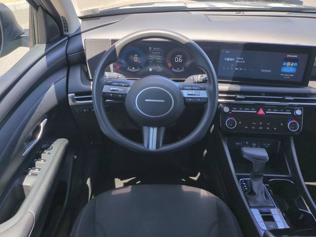 Used 2025 Hyundai Tucson SEL FWD image 16