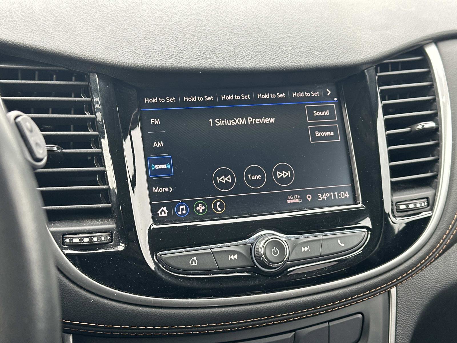 Certified 2022 Chevrolet Trax LT w/ LT Convenience Package image 28