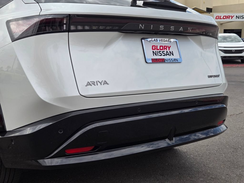 Used 2024 Nissan Ariya FWD image 6