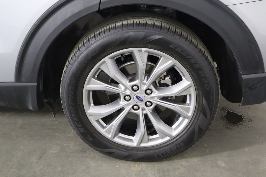 Used 2023 Ford Explorer Limited w/ Equipment Group 301A RWD image 42