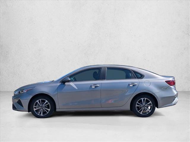 Used 2024 Kia Forte LXS w/ LXS Technology Package FWD image 9