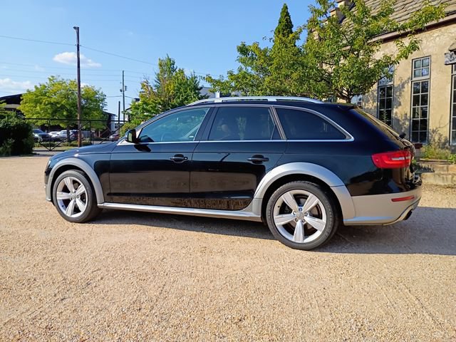 Used 2015 Audi A4 Premium Plus w/ Premium Plus Package AWD/4WD image 8