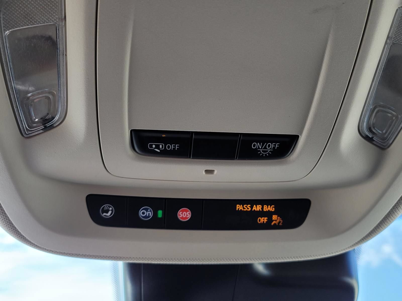 Used 2023 Buick Envision Essence w/ Sport Touring Package FWD image 29