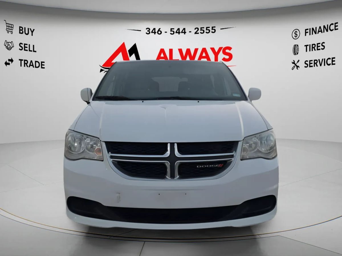 Used 2015 Dodge Grand Caravan SXT FWD image 4