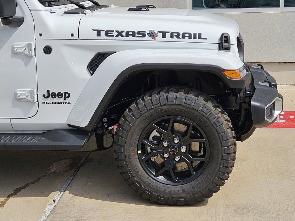 New 2026 Jeep Gladiator Mojave AWD/4WD image 6