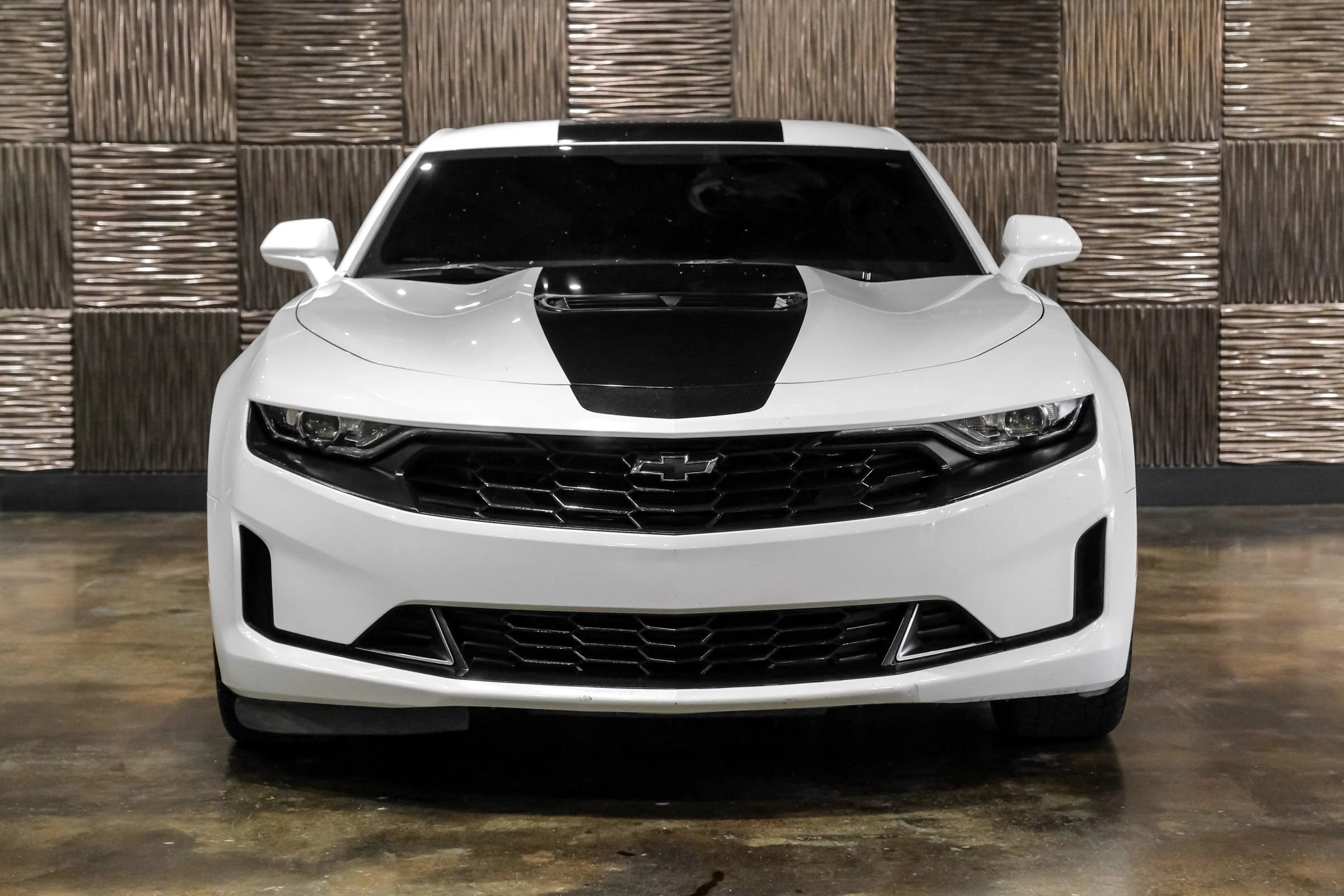 Used 2022 Chevrolet Camaro LT w/ RS Package RWD image 6