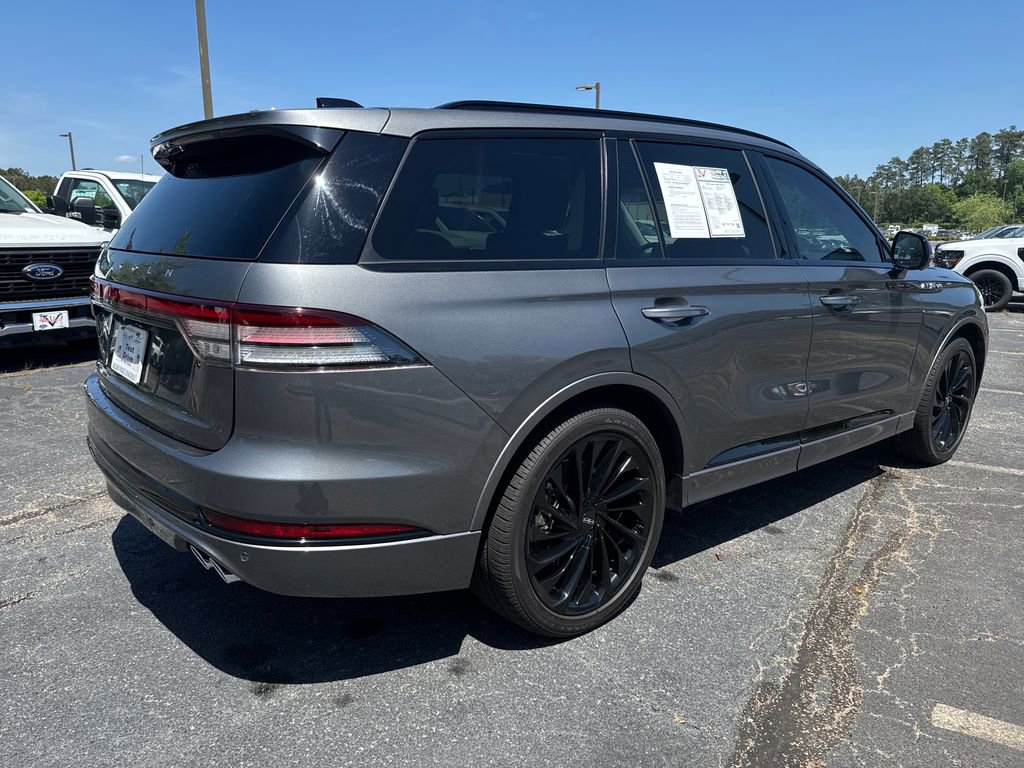 Used 2025 Lincoln Aviator Reserve w/ Jet Appearance Package image 5