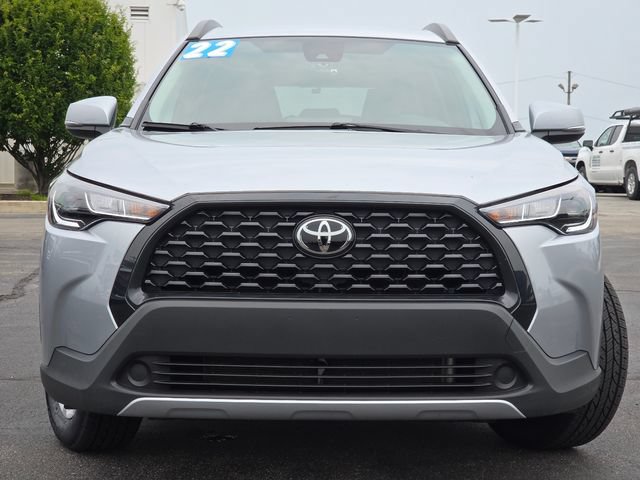 Used 2022 Toyota Corolla Cross LE AWD/4WD image 10