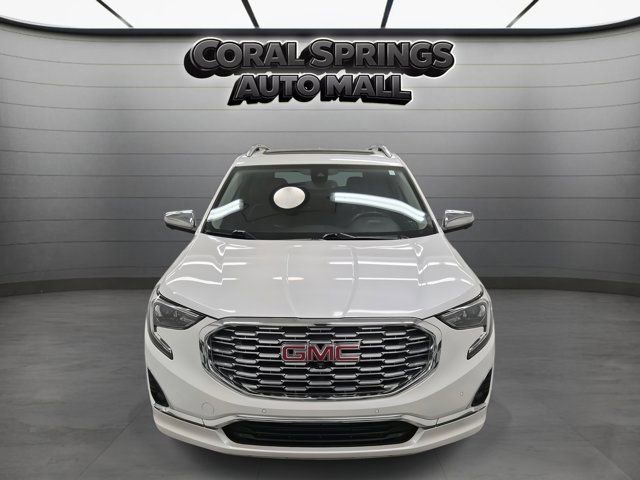 Used 2020 GMC Terrain Denali w/ Denali Premium Package image 2