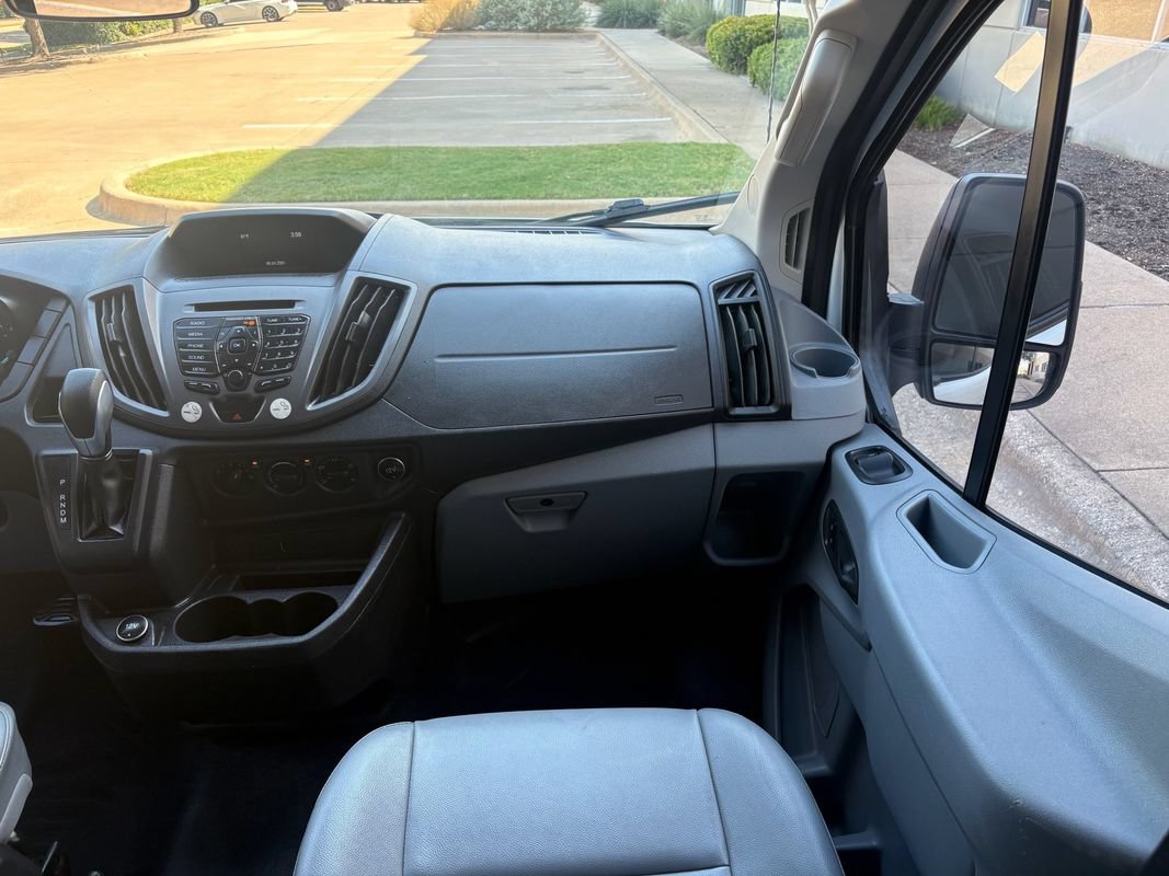 Used 2019 Ford Transit 150 130 Low Roof RWD image 13