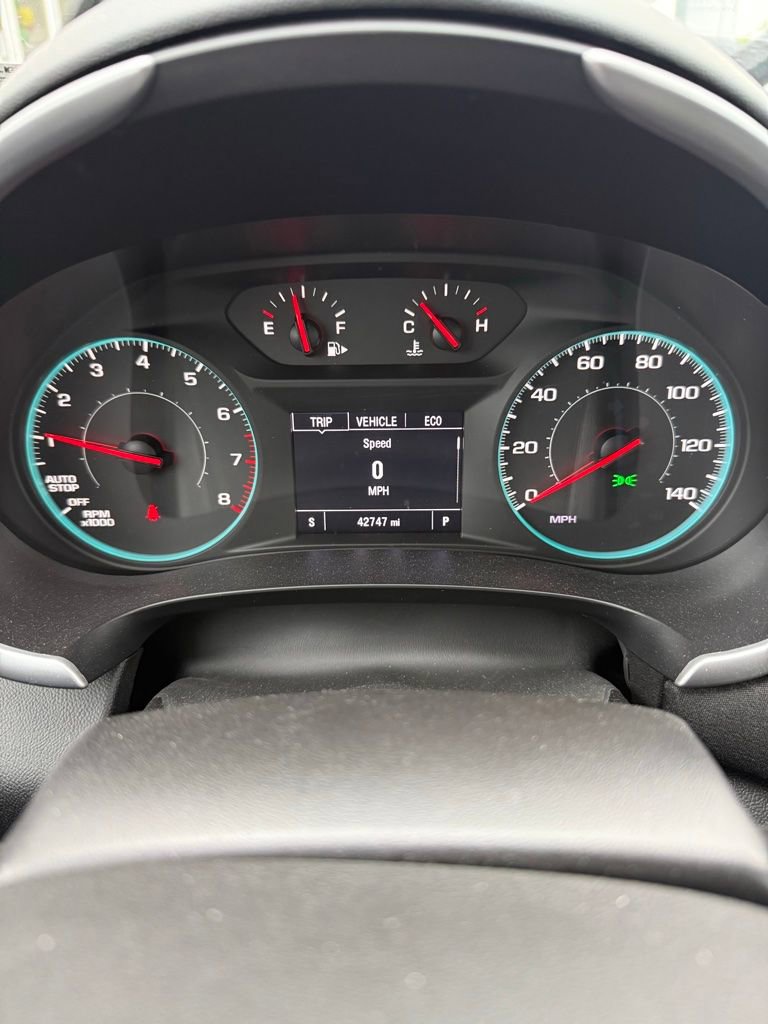 Used 2022 Chevrolet Malibu RS FWD image 9