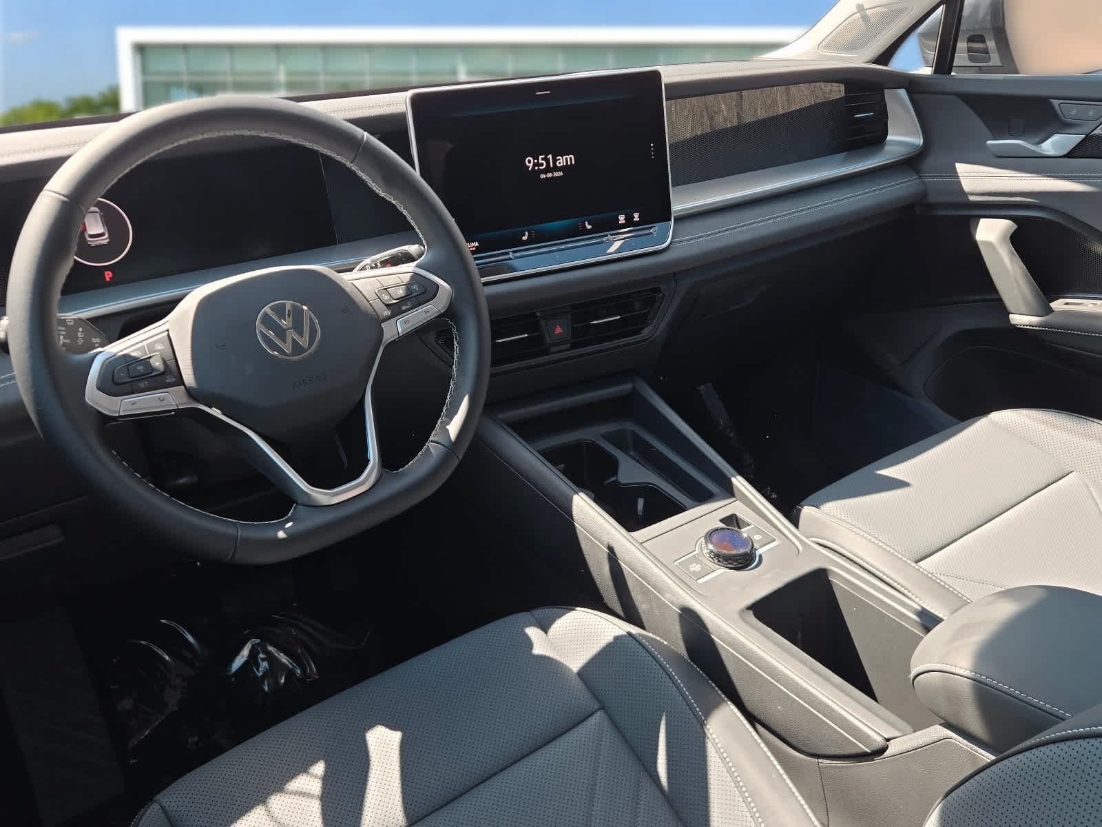 New 2026 Volkswagen Tiguan SE AWD/4WD image 14