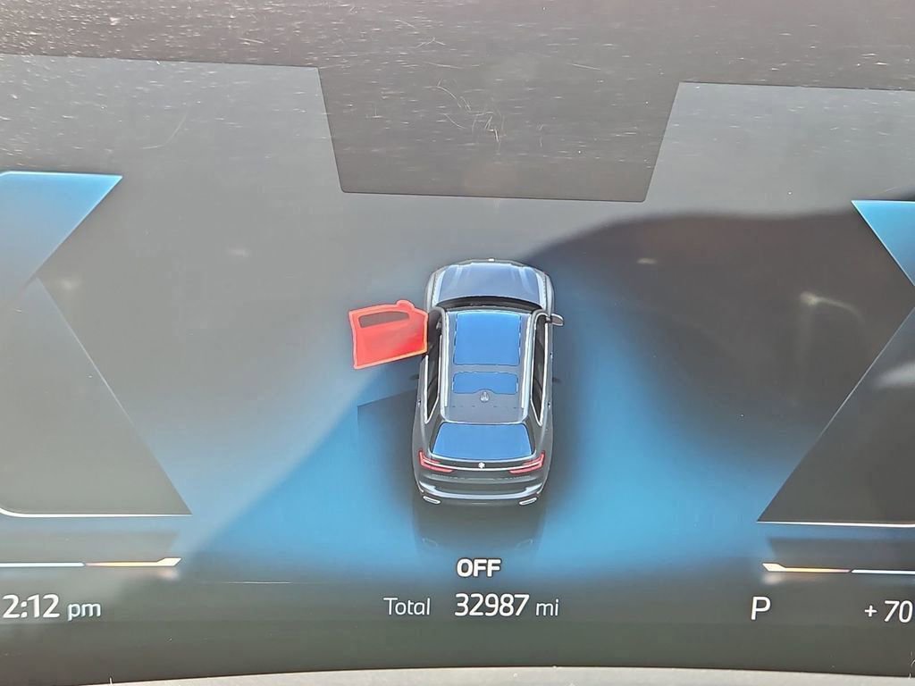 Used 2023 BMW X7 xDrive40i image 13