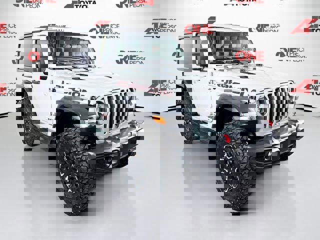 Used 2023 Jeep Wrangler Rubicon image 1