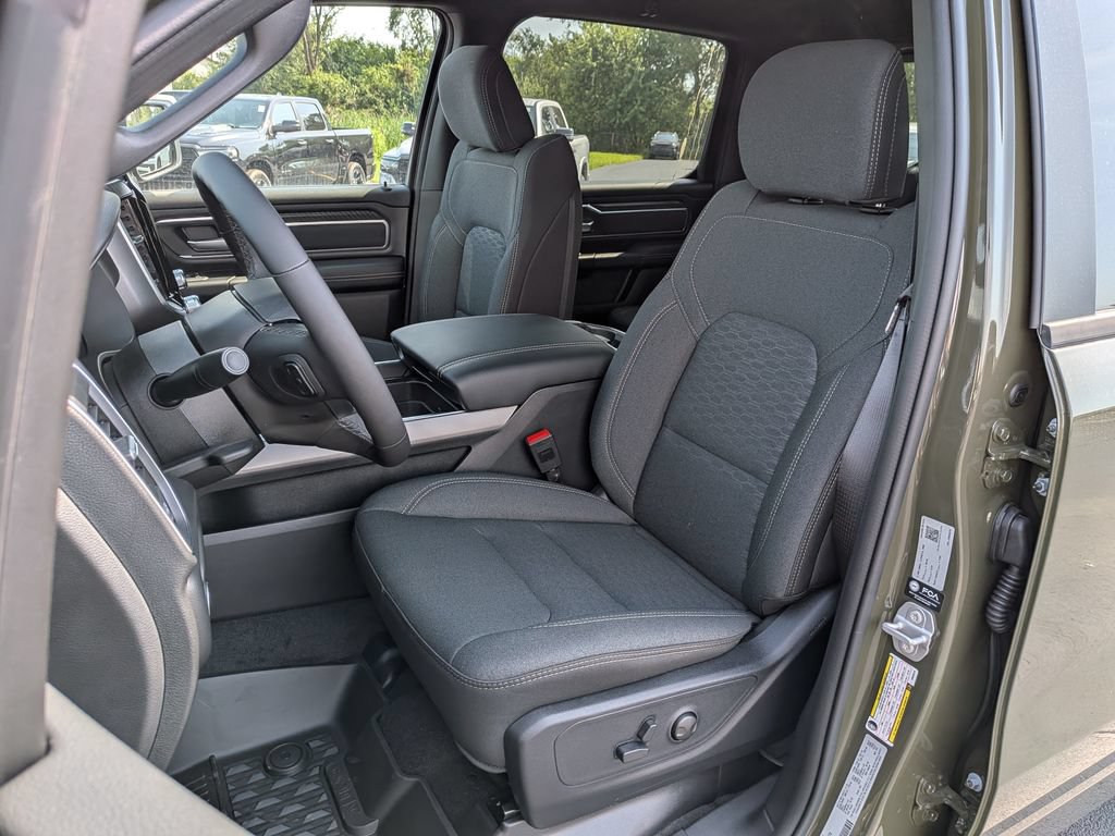 New 2027 RAM 1500 Big Horn AWD/4WD image 11