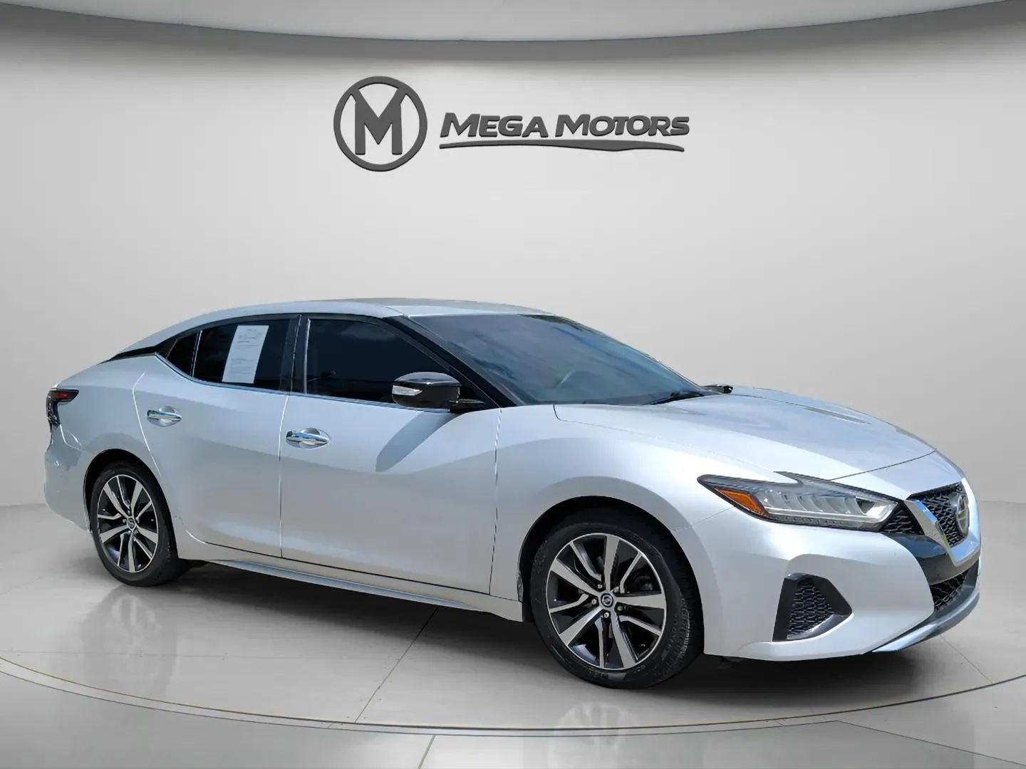Used 2020 Nissan Maxima 3.5 SV w/ Floor Mat Group FWD image 10