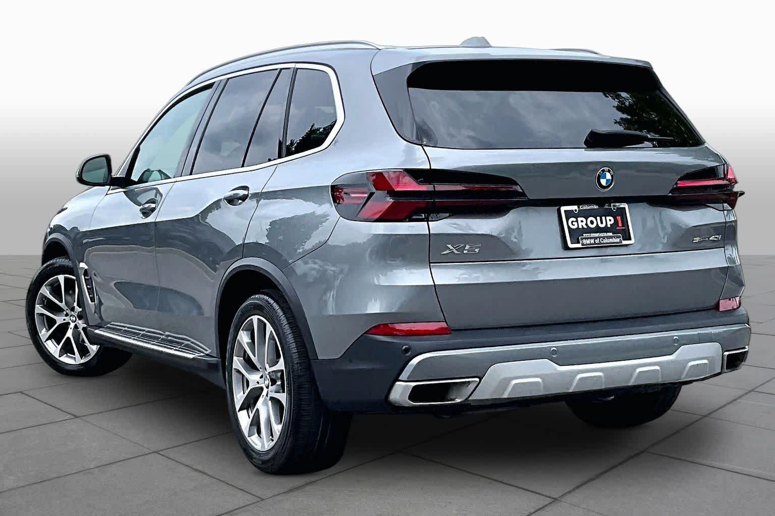 Used 2024 BMW X5 sDrive40i RWD image 11