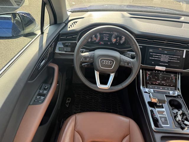 Certified 2023 Audi Q7 2.0T Premium w/ Convenience Package image 13
