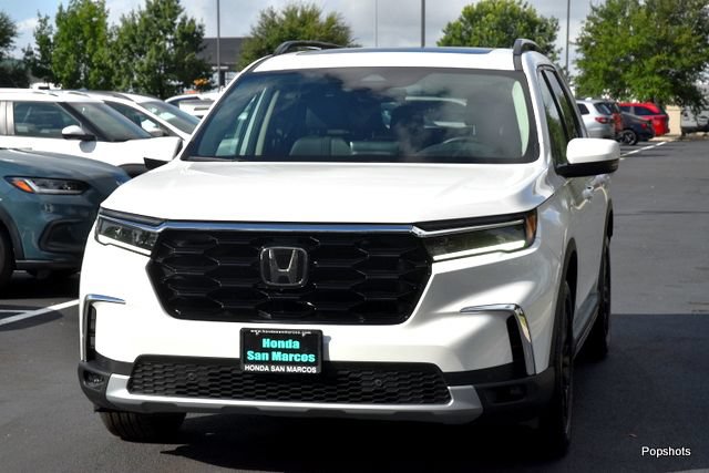 Certified 2025 Honda Pilot Touring