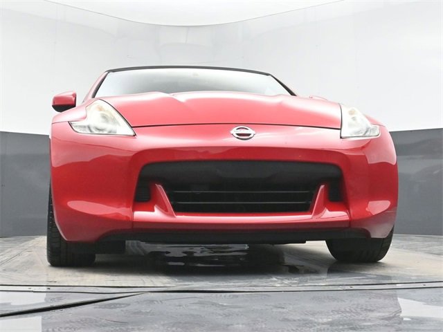 Used 2010 Nissan 370Z Touring image 43
