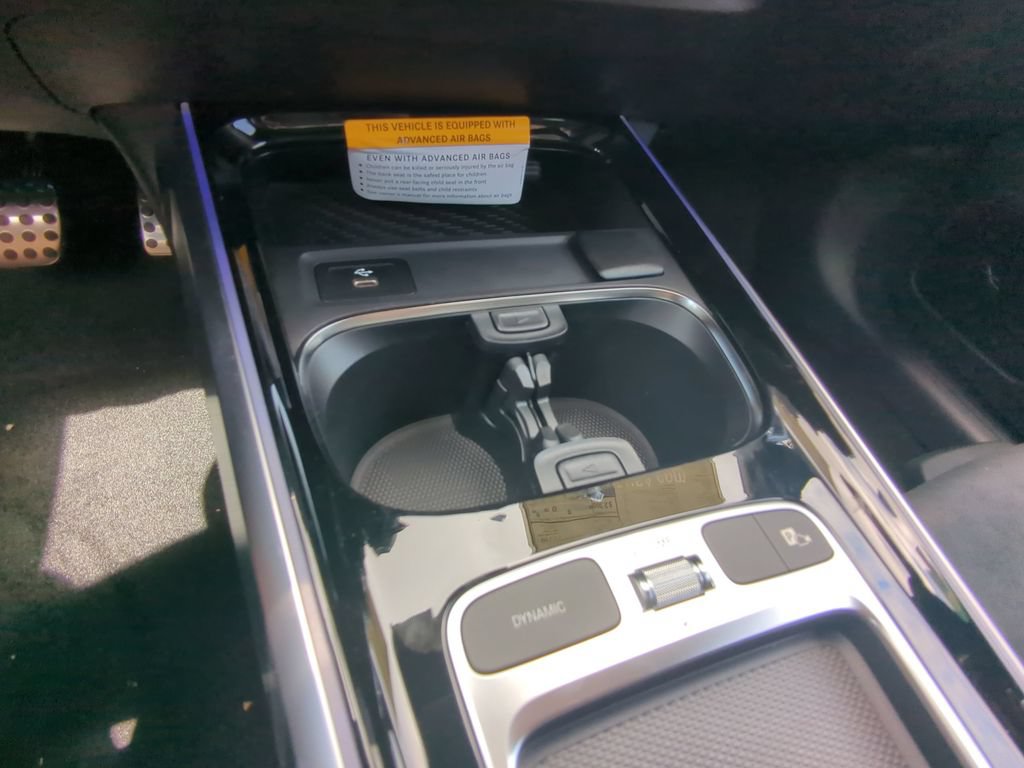 Certified 2024 Mercedes-Benz GLB 250 image 8