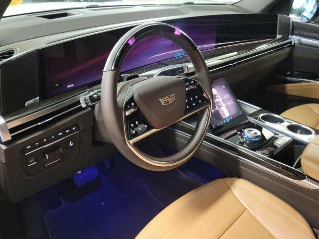 Certified 2025 Cadillac Escalade Premium Luxury w/ Touring Package AWD/4WD image 11