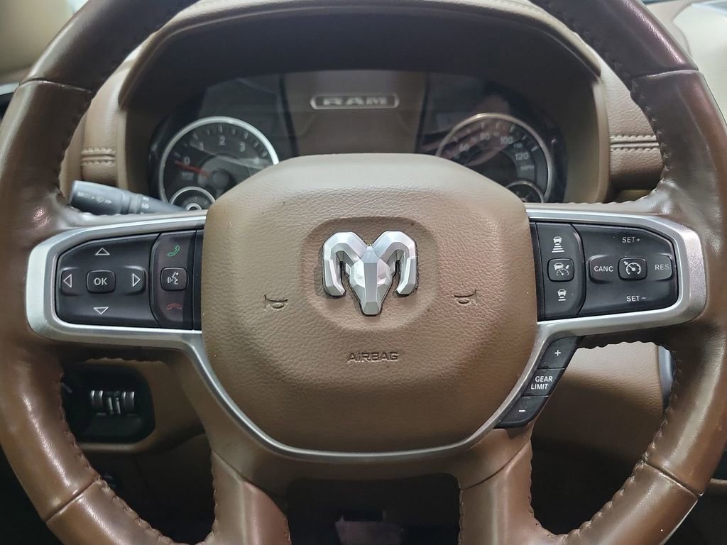 Used 2020 RAM 1500 Laramie AWD/4WD image 21