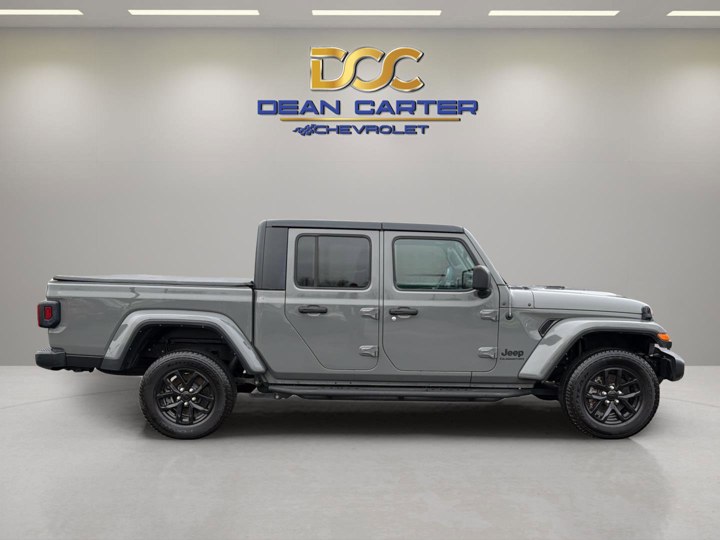 Used 2021 Jeep Gladiator Sport image 6