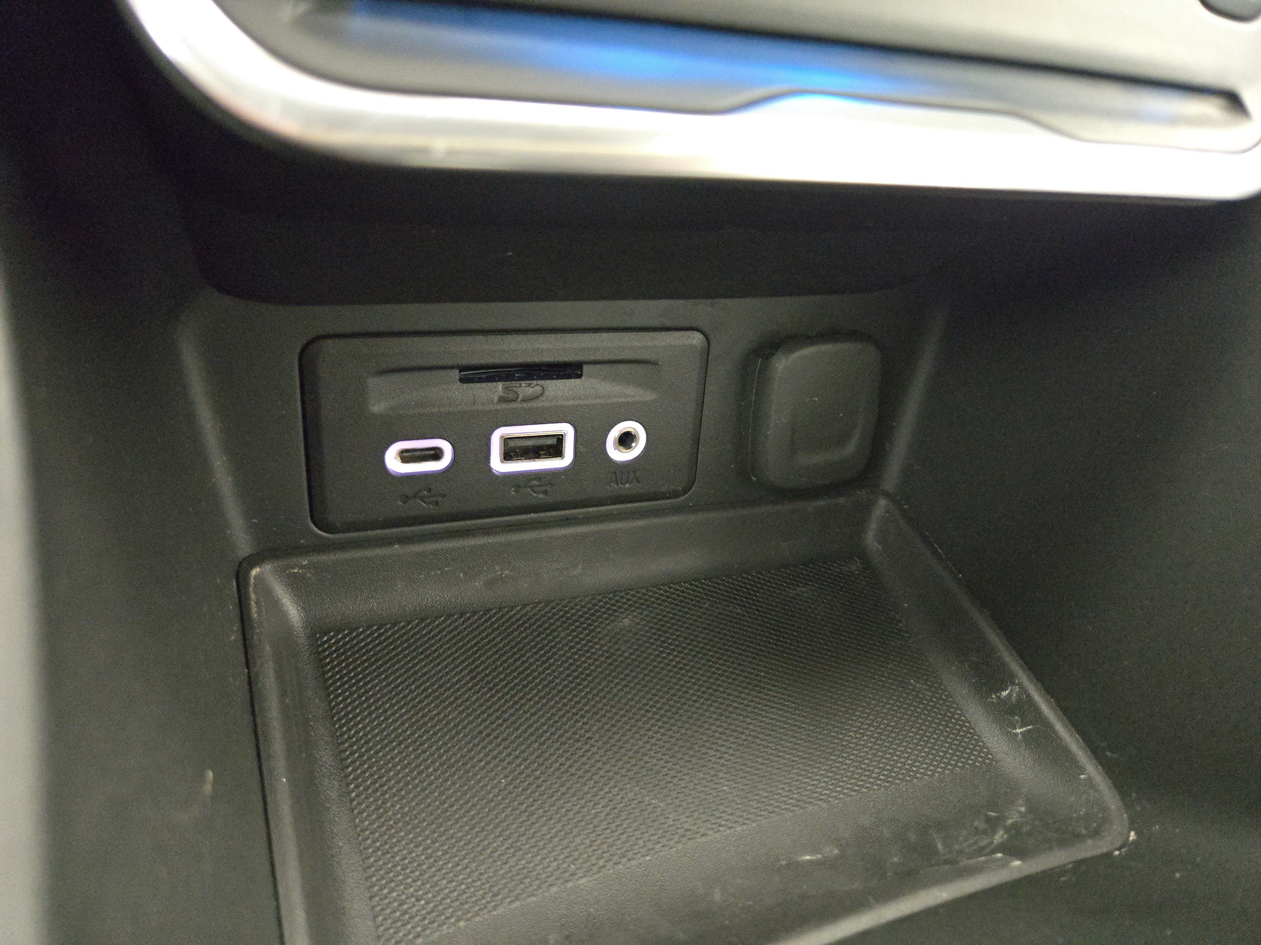 Certified 2020 GMC Terrain SLT w/ Preferred Package image 26