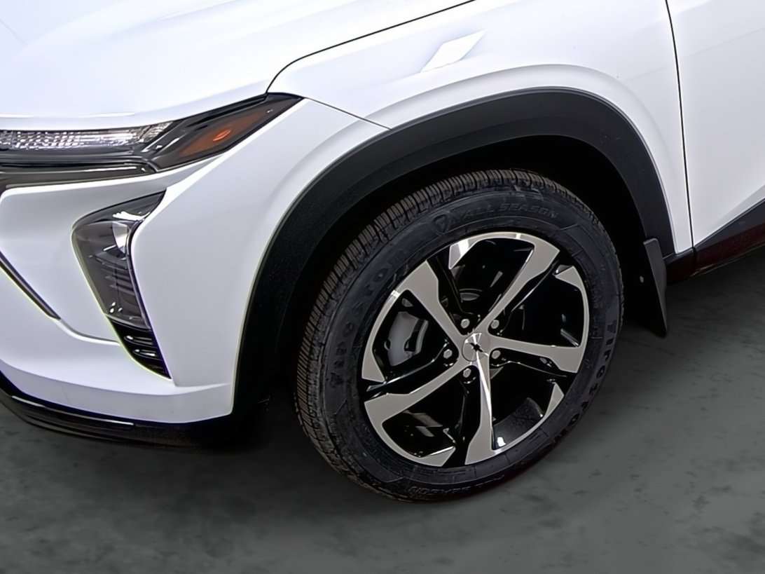 Certified 2024 Chevrolet Trax RS FWD image 7