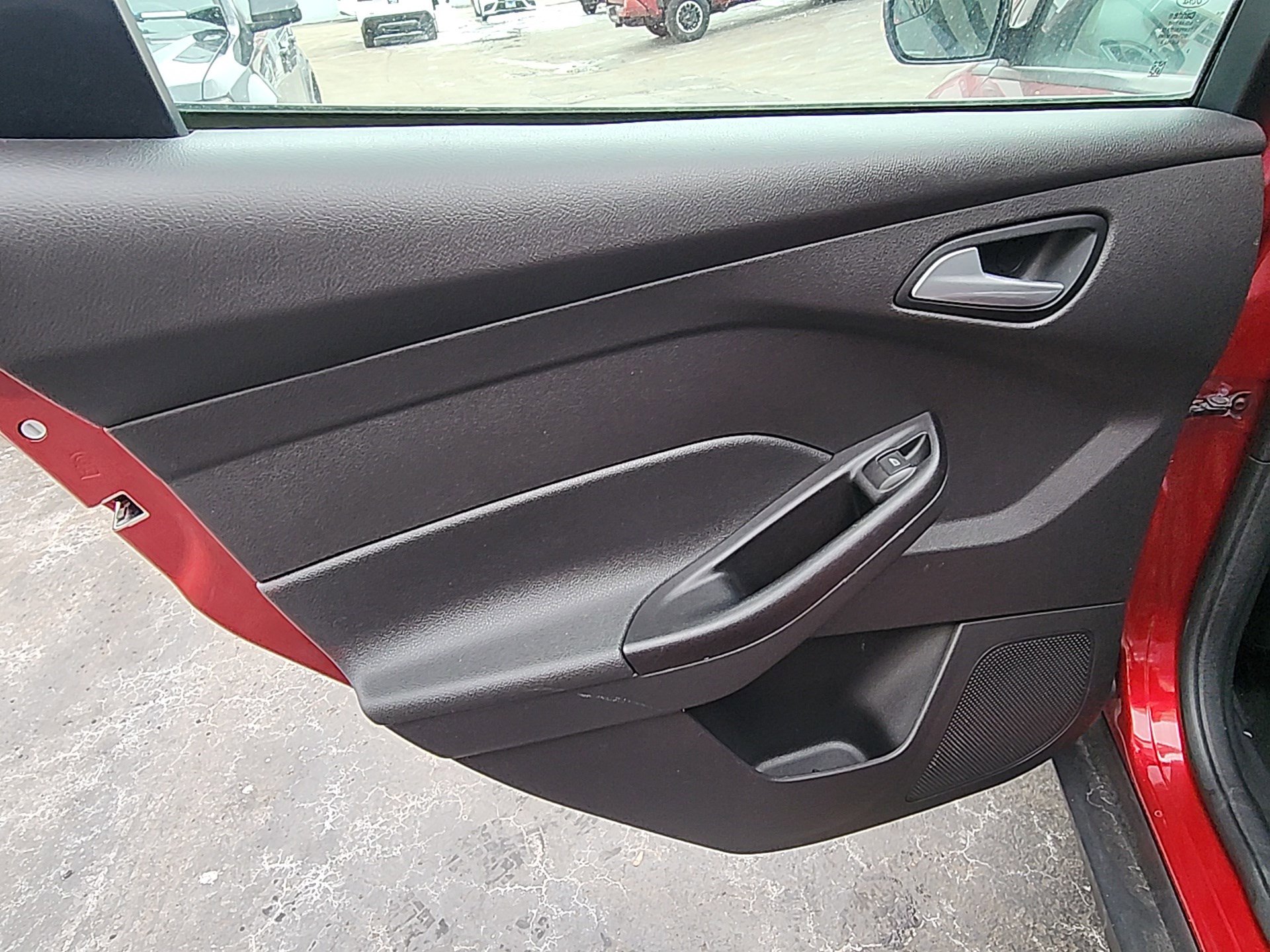 Used 2013 Ford Focus SE image 18