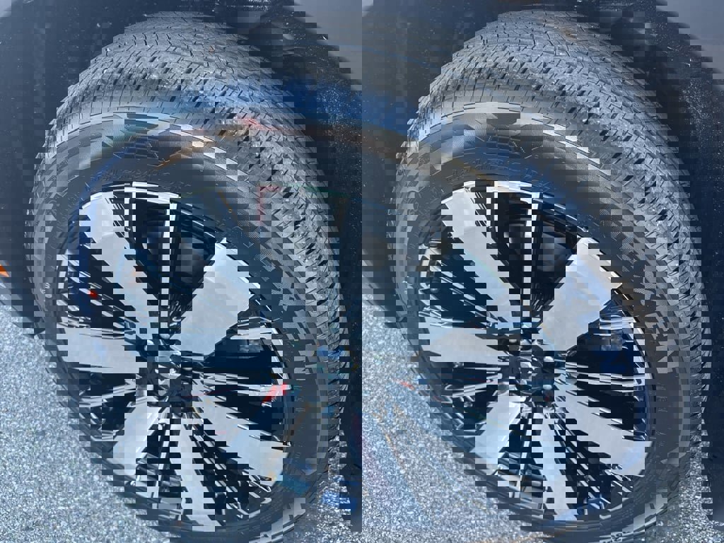 New 2026 Mitsubishi Outlander SE image 9