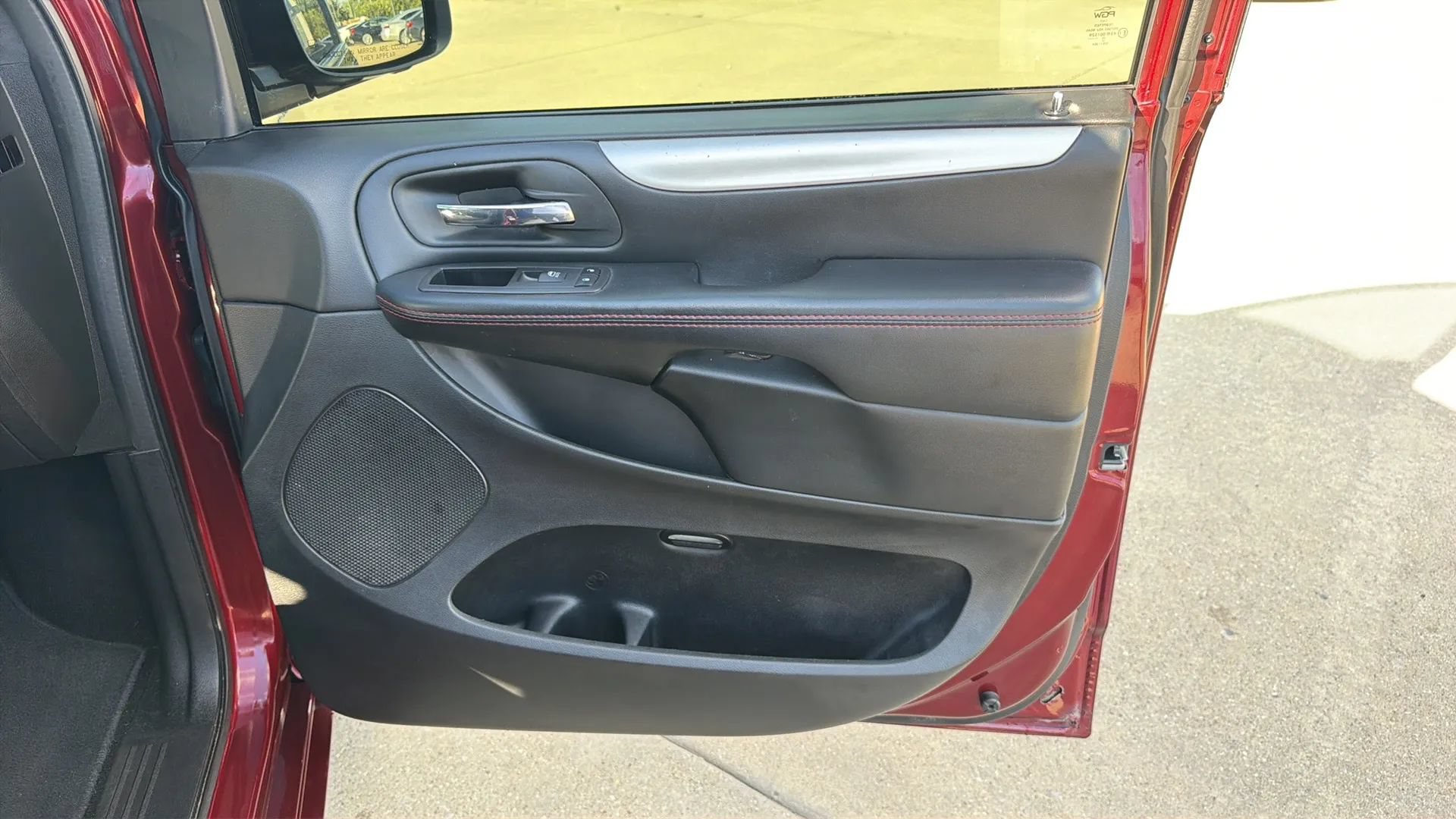 Used 2020 Dodge Grand Caravan GT FWD image 87